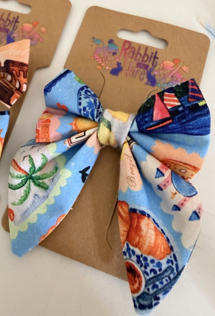 Rabbit & Hare medium grip clip bow in organic cotton